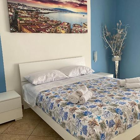 Falu Napoli Centro Hotel Bagian luar foto