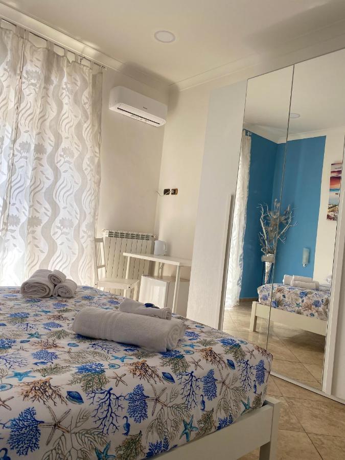 Falu Napoli Centro Hotel Bagian luar foto